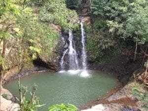 Curug Ciangin, Subang Rekomendasi Tempat Liburan Bersama Keluarga Seru-seruan Bermain Air