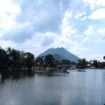 Berwisata Alam, Edukasi Sampai Kuliner Ada Di Desa Wisata Situ Cangkuang, Pas Banget Buat Liburan Bareng Keluarga