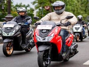 Fitur Unggulan Yang Bikin LEXi LX 155 Sukses Raih Penghargaan Rookie of The Year 2024