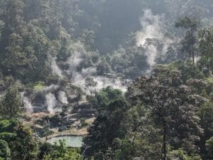 Kawah Rengganis Bandung, Dengan Daya Tarik Jembatan Gantung Yang Mempesona