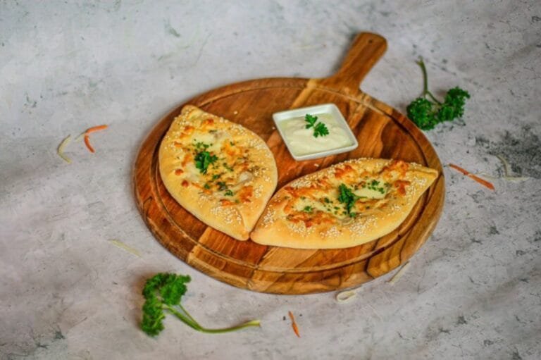 Manjakan Lidah dengan Kelezatan Italia melalui Pizzalicious dari Pesona Alam Resort & Spa