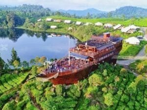 Situ Patenggang Ciwedey, Pesona Bandung Selatan Yang Ngehits Hingga Kini