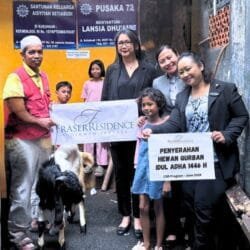 Penyerahan Hewan Kurban – Idul Adha 1445 H Oleh Pimpinan Fraser Residence Sudirman, Jakarta
