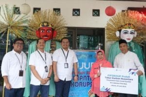 Berbagi Berkah Idul Adha: FIFGROUP Tebar 3 Sapi dan 453 Kambing ke Berbagai Penjuru Negeri