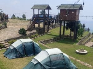Kemah Seru Bisa Ajak Keluarga Besar di Dzakira Family Camping