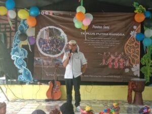 Gelar Pentas Seni, TK Plus Putra Bangsa Lepas Angkatan Pertama