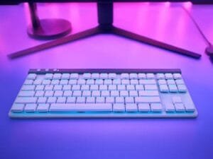 Keyboard Generasi Baru Logitech G515 ‘Cinderella’ Low-Profile untuk High-Performance Gaming