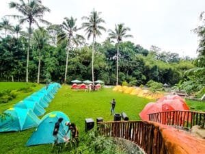 Tempat Camping Tepi Sungai Bareng Keluarga Di Pikaco Basecamp Pemalang