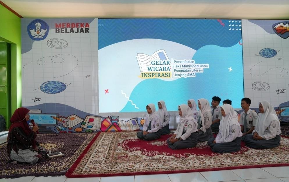 Kemendikbudristek Gelar Wicara Inspirasi bertajuk "Pemanfaatan Teks Multimodal Untuk Penguatan Literasi Jenjang SMA"