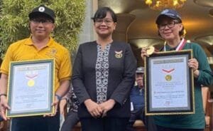 UGM dan Kementan Pecahkan Rekor MURI untuk Minum Susu Bersama