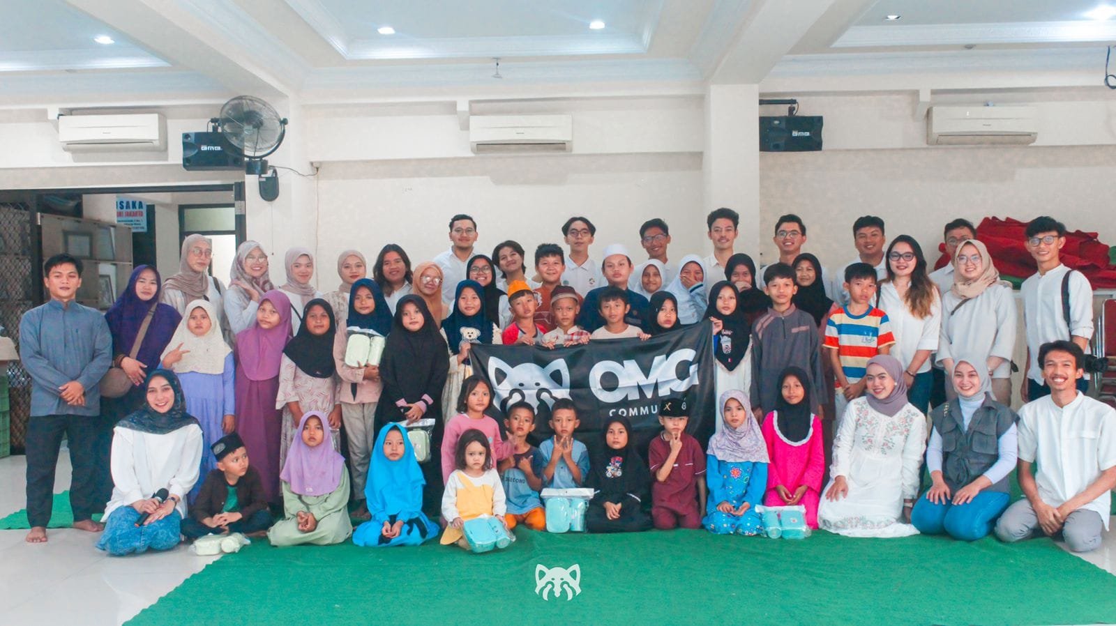 Bangga, komunitas olahraga OMG (Olahraga Masa Gini) rutin charity