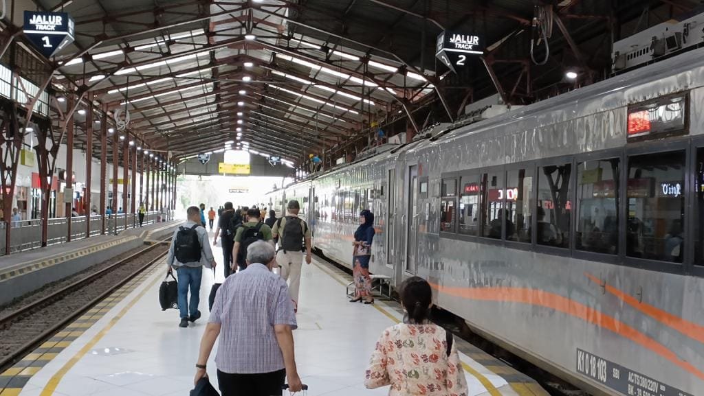 Promo Ekstra Silaturahmi Mudik Lebaran Masih Berlaku, KAI Tawarkan Diskon 25% untuk Tiket Kereta Api KAI Daop 5 Purwokerto Hadirkan Promo “Juleha (Juli Lebih Hemat)”, Tiket Murah Pasca Libur Sekolah