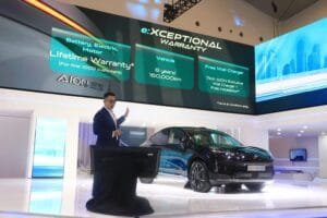 Menjawab Kerinduan Pecinta Sedan, AION ES Meluncur dengan Harga Rp386 Juta