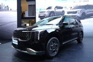 Kia Kejutkan GIIAS 2024 dengan 3 Model Terbaru, Luncurkan Carnival Hybrid, Varian Baru EV9 Earth, serta The New Kia Seltos