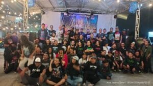 Stuck Distortion #4 "anniversary COB 30th"