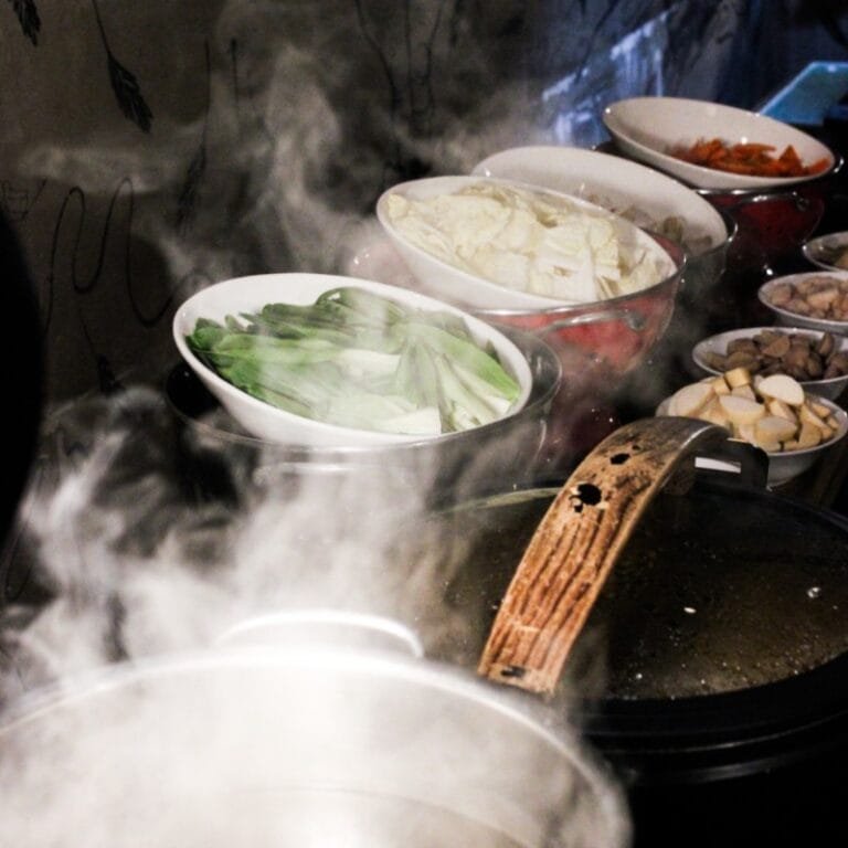 Sabtu Malam Semakin Meriah Dengan Smoke Signals! Di Artotel Thamrin Jakarta