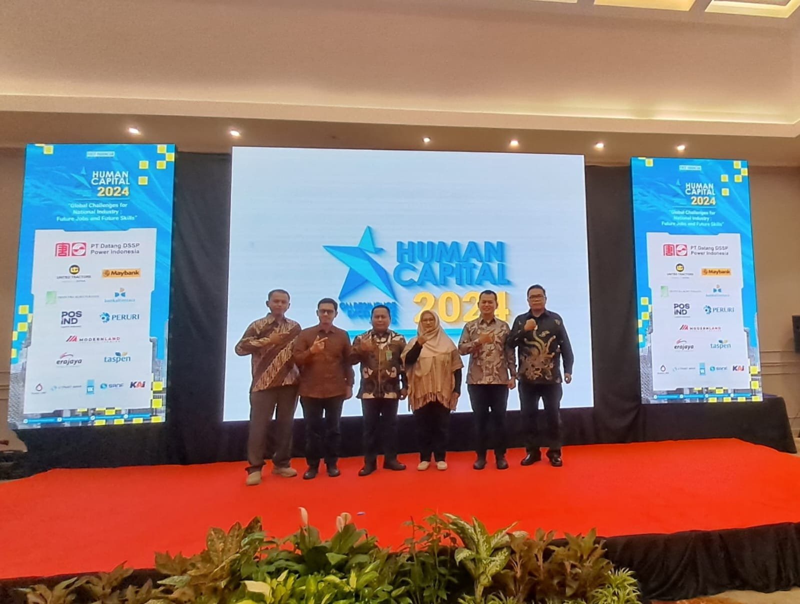 Hadapi Berbagai Tantangan Transformasi Global, Berbagai Perusahaan Kantongi Penghargaan dalam Ajang Bergengsi HCREA 2024