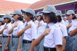 Enam Siswa Asal SMA Kristen 2 (Binsus) Kota Tomohon Raih Beasiswa dari President University