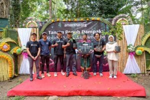 Wujudkan Hutan Lestari Berbasis Ekonomi Akar Rumput, Amartha dan KTH Giri Amerta Tanam 2.000 Pohon di Koridor Satwa Liar Hutan Bali Barat