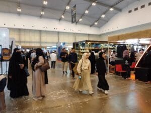 Muslim LifeFest 2024 Resmi dibuka Dorong Pertumbuhan Ekonomi Syariah Dunia Melalui Exhibiton