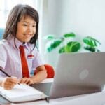 Tarik Minat Belajar Siswa Telkom Manfaatkan Teknologi Chatbot AI di Aplikasi Pijar Belajar