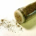 Sering di Jadikan Bumbu Pelengkap, Ternyata Lada Hitam Punya Manfaat Untuk Kesehatan