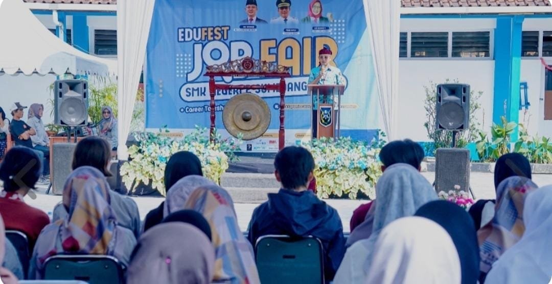 Edufest Job Fair SMKN 2 Sumedang Hadirkan Ribuan Lowongan Pekerjaan untuk Pencari Kerja