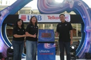 UOB Indonesia dan Telkomsel Luncurkan Kartu Kredit Co-Branded, Dukung ‘Lifestyle Connected’