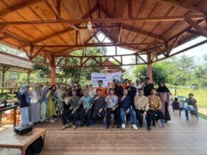 Universitas Mercu Buana Dorong Peningkatan Ekonomi Kampung Ekowisata Keranggan Melalui Hibah Alat dan Pelatihan Teknologi Tepat Guna