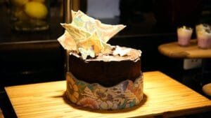 Rayakan Hari Batik Dengan Kreasi Makanan dan Minuman Batik