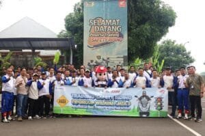 Tingkatkan Keselamatan Berkendara, FIFGROUP Berkolaborasi Bersama AHM Selenggarakan Training Safety Riding