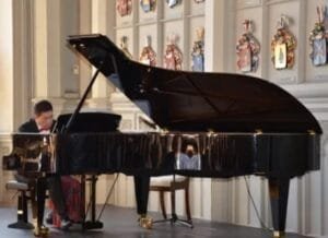 Puisi Berjudul ‘Menulis Syair Untuk Presiden Episode Dua’ Diangkat Menjadi Tembang Puitik oleh Komponis dan Musisi Indonesia Ananda Sukarlan