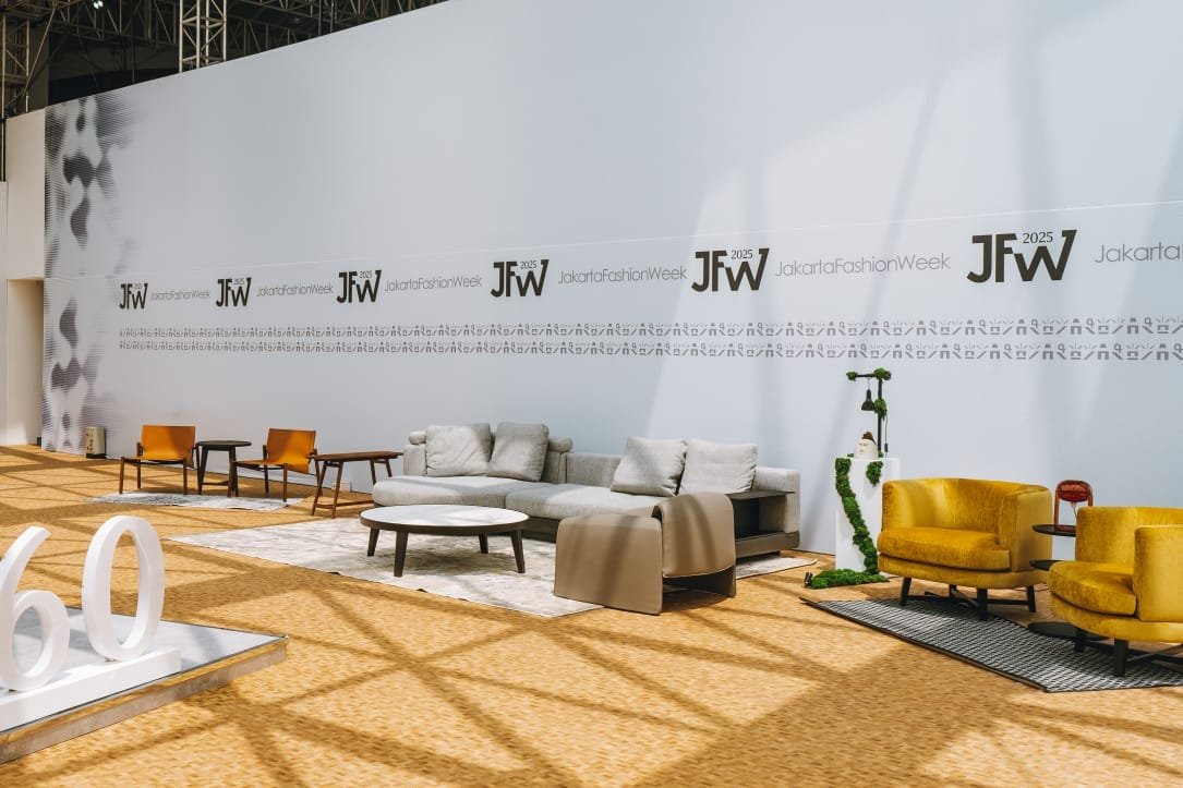 PRIVE Suguhkan Sentuhan Interior Elegan di Jakarta Fashion Week 2025