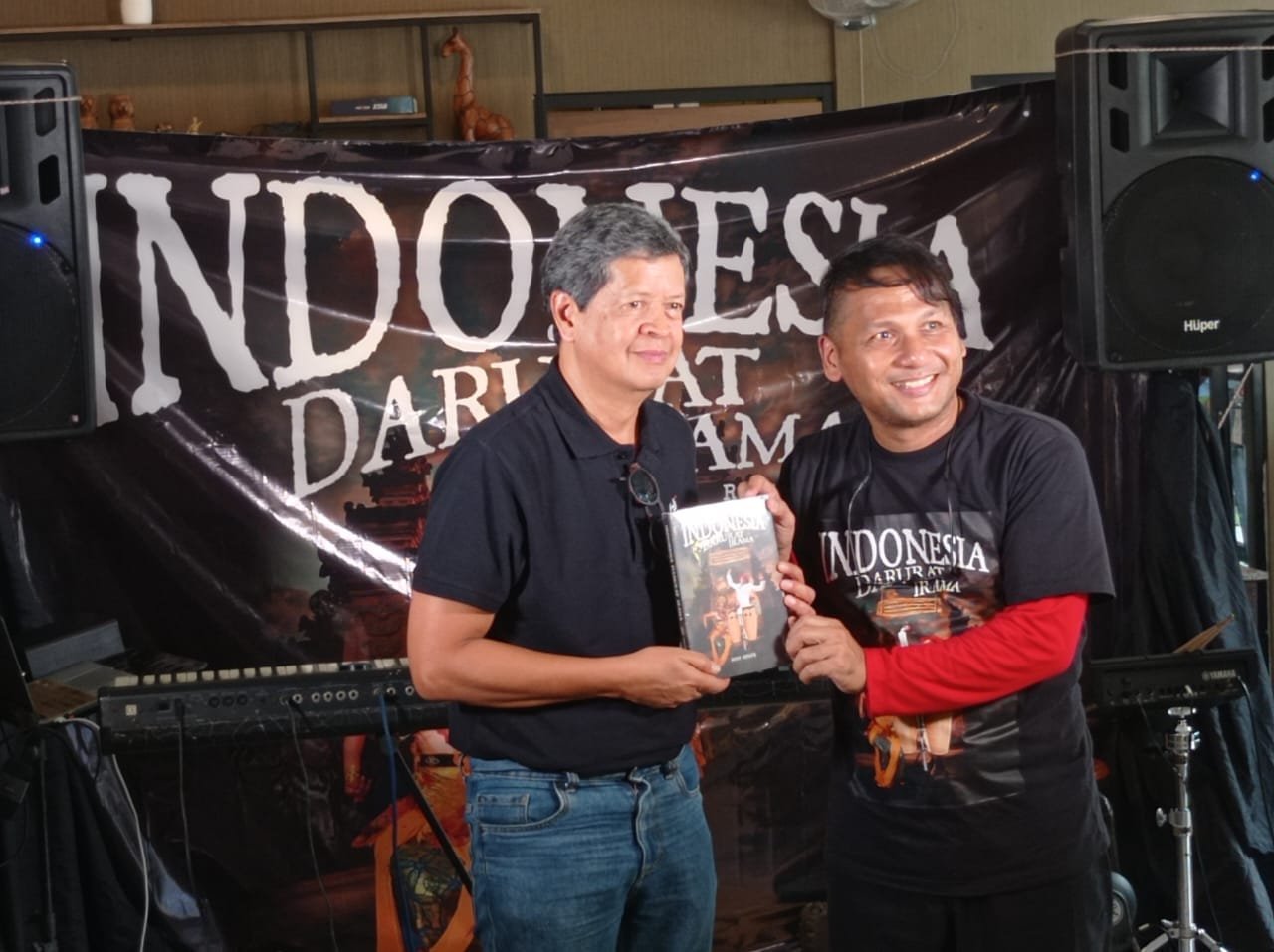 Buku "Indonesia Darurat Irama" Karya Rudy Octave, Bedah Sejarah Terciptanya Arus Musik Latin
