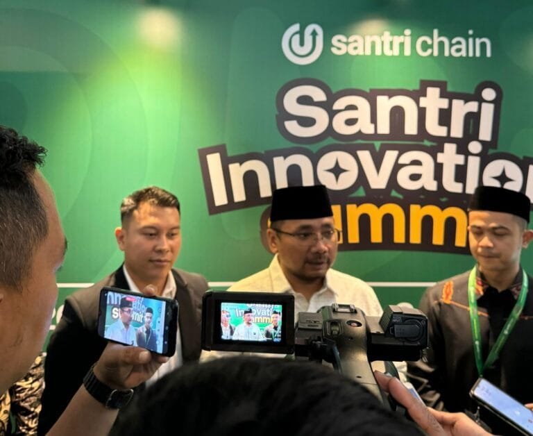 Santrichain Pimpin Transformasi Digital Pesantren melalui Santri Innovation Summit 2024