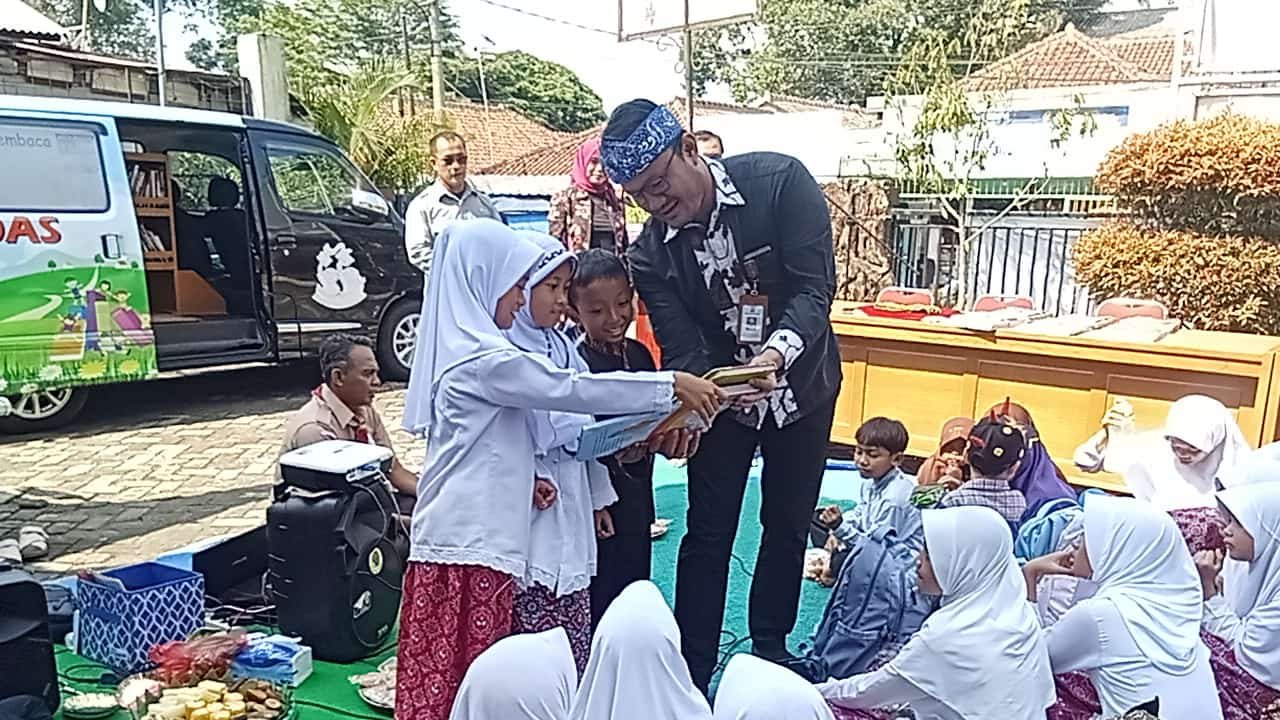 Melalui Dongeng Anak, Pustaka Kementan RI laksanakan Launching Taman Baca dan Penguatan Literasi Pertanian di Rancamaya
