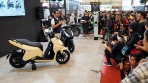 ALVA Perkenalkan Warna dan Fitur Unggulan N3 dengan Skema Cicilan Baterai di IMOS+ 2024