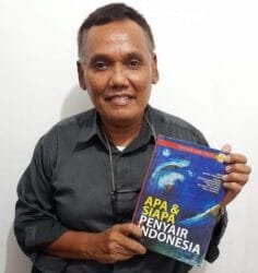 Diagnosa Penyakit Diangkat Menjadi Dua Sajak Terkait