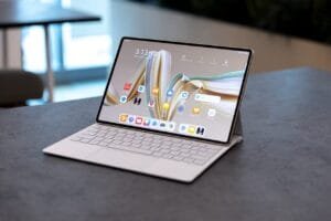 Huawei Merilis Harga HUAWEI MatePad Pro 12.2 Inch: Lebih dari Laptop, dilengkapi Layar Tandem OLED PaperMatte Terbaik dan Keyboard Terobosan Terbaru
