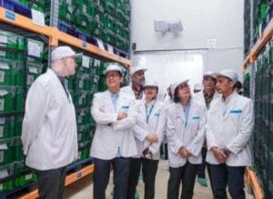 Menkes & Bill Melinda Gates Foundation Kunjungi Biofarma Cek Produksi Vaksin Polio