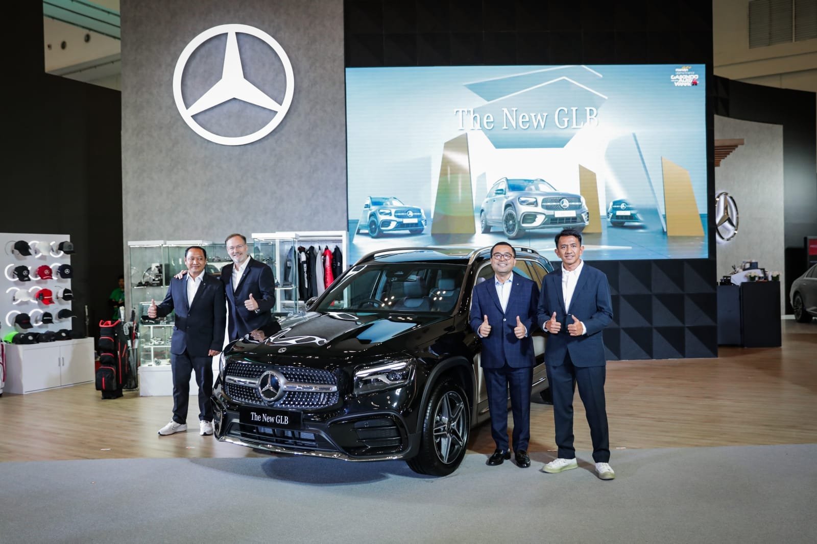 Mercedes-Benz Indonesia Hadirkan 8 Kendaraan Unggulan di GJAW 2024 1