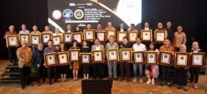 Momogi Kembali Raih Indonesia Best Brand Award 2024, Pertahankan Status sebagai Brand Snack Favorit