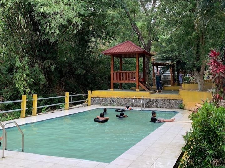 Pemandian Air Panas Bayanan Hadirkan Pengalaman Relaksasi, Wisata, Kesehatan dan Sejarah