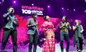 Konser Musik Malam 100 Cinta Smartfren, Perayaan Rasa Cinta Karya dan Seni Budaya Tanah Air