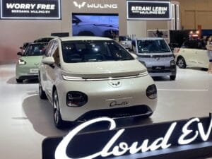 Wuling Year End Sale Meriahkan Mandiri Utama Finance GAIKINDO Jakarta Auto Week 2024