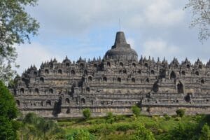 Destinasi Wisata Indonesia Yang Terkenal Sampai Mancanegara