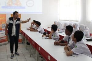 FIFGROUP Libatkan Total Lebih dari 19.500 Guru dan Siswa dalam Program MENYALA untuk Tingkatkan Literasi Keuangan di Indonesia