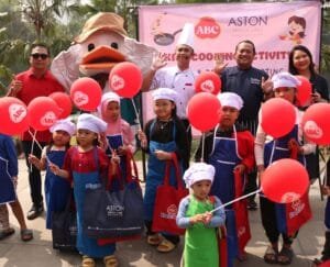 Hias Nasi Goreng dengan Ceria di Aston Sentul Bersama ABC Group