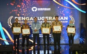 KAI Logistik Boyong Penghargaan di Ajang Bisnis Indonesia Logistics Award