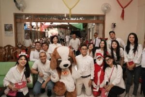 Swiss-Belresort Dago Heritage dan Zest Sukajadi Bandung Mengisi Panti Jompo dengan Kebahagiaan Melalui Berbagi Keceriaan Natal Bersama Para Lansia dan Dalam Rangka Merayakan Ulang Tahun Hotel